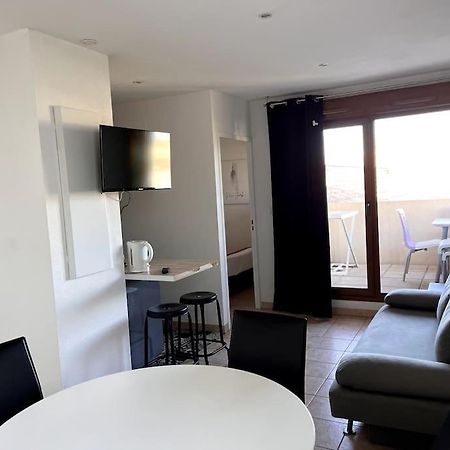 Appartement Centre-Ville D'Юзес Екстер'єр фото